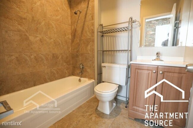 Foto del edificio - 3428 N Elaine Pl