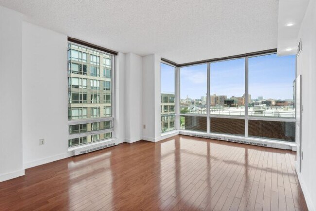 Foto del edificio - 1 Shore Ln