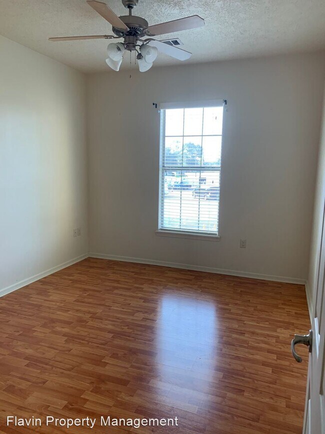 Building Photo - 2 br, 2 bath House - 307 E Hale Street Apt C