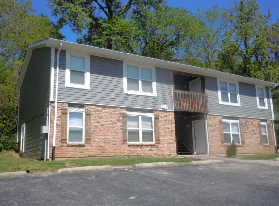 801 S Morrison Ave Unit B, Collinsville, IL 62234 Condo for Rent in