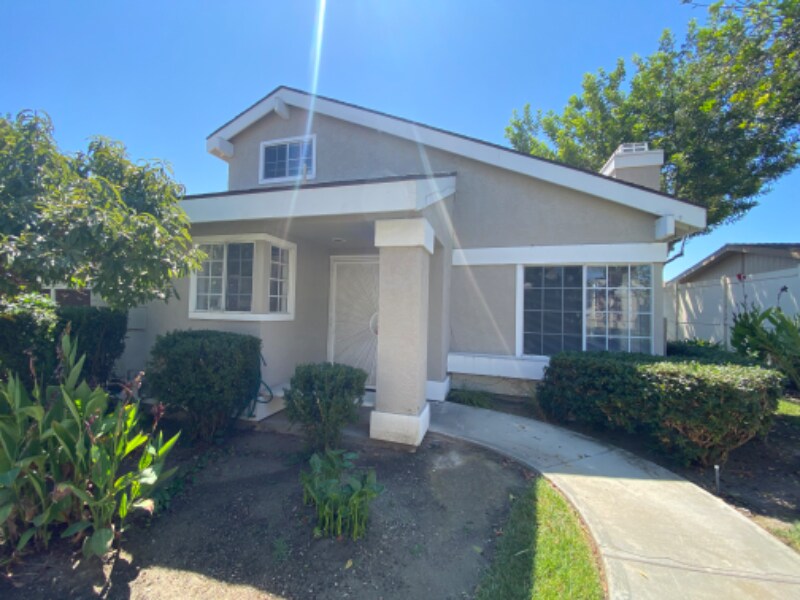 Primary Photo - 331 Riverview Way