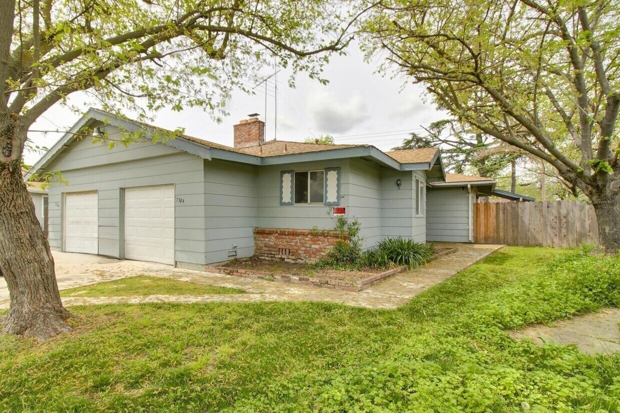 Foto principal - Renovated 3BD/2BA on Quiet Cul-de-Sac