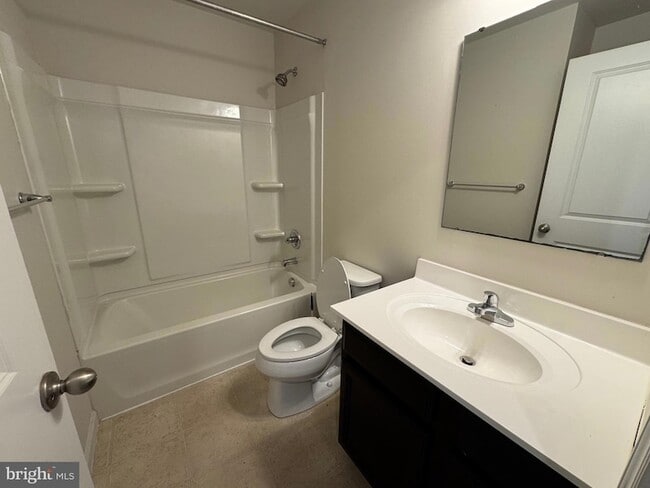 Foto del edificio - 20 Marsh Ln