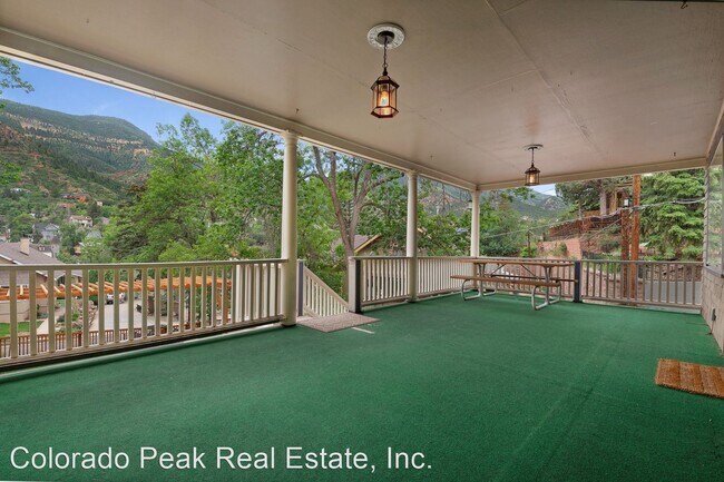 Building Photo - 3 br, 3 bath House - 17 Washington Ave
