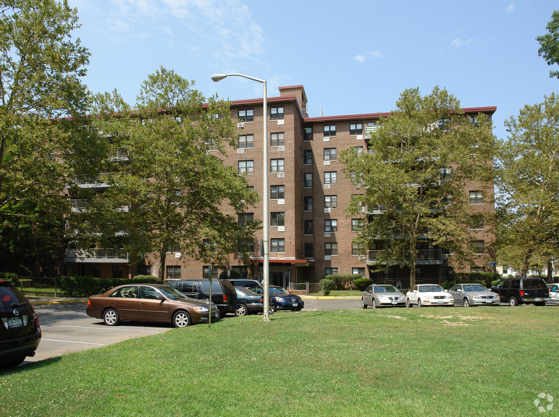 Building Photo - Fairview Apartments