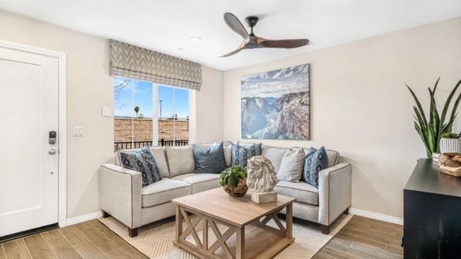 Building Photo - 7392 Fig Grv Ln