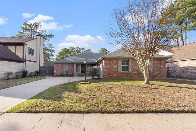 Building Photo - 9302 Palm Shores Dr