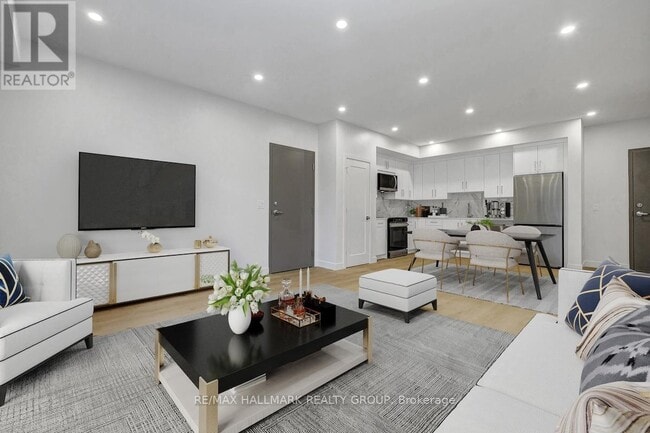 Building Photo - 199 Columbus Ave