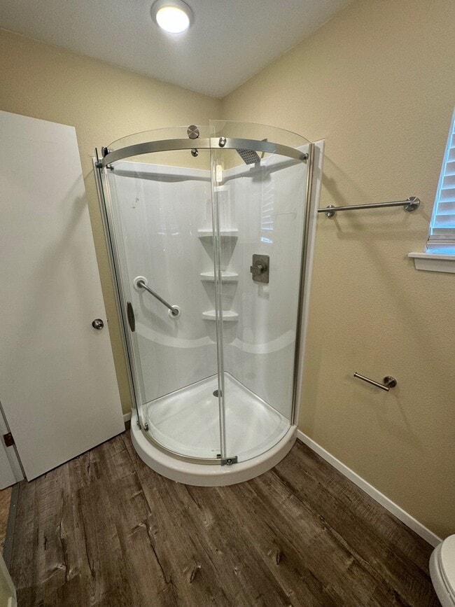 Building Photo - 1010 Rockmoor