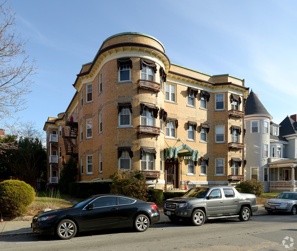 Foto del edificio - The Winchester Apartments