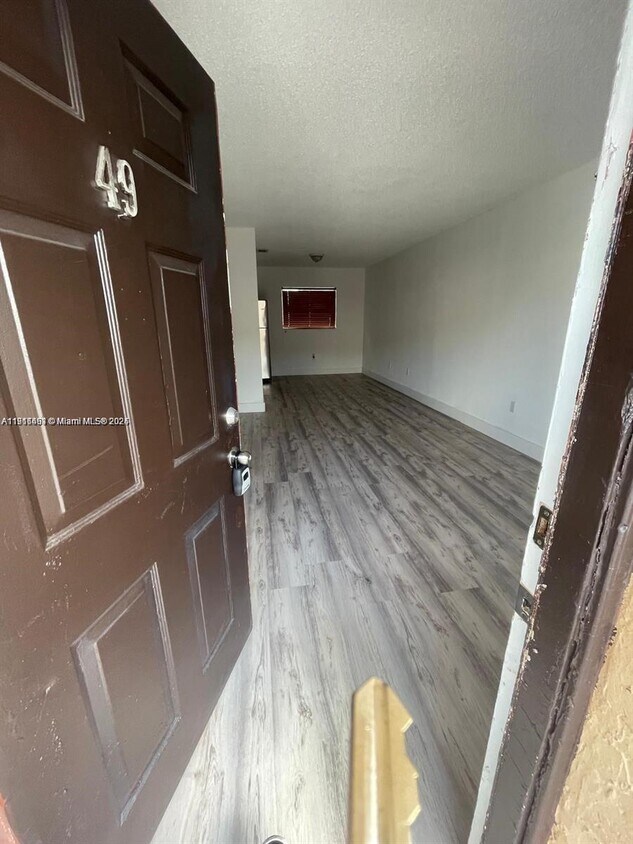 Primary Photo - 5491 W 24th Ave