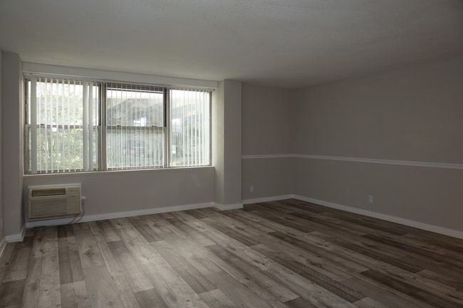 Foto del edificio - The Towers at Gateway City