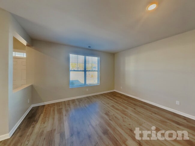 Building Photo - 1428 Ashfield Pl