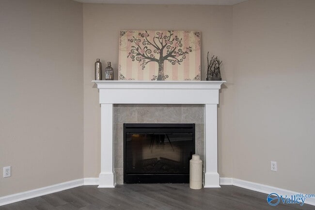 Building Photo - 213 Bumper Crop Ln NW