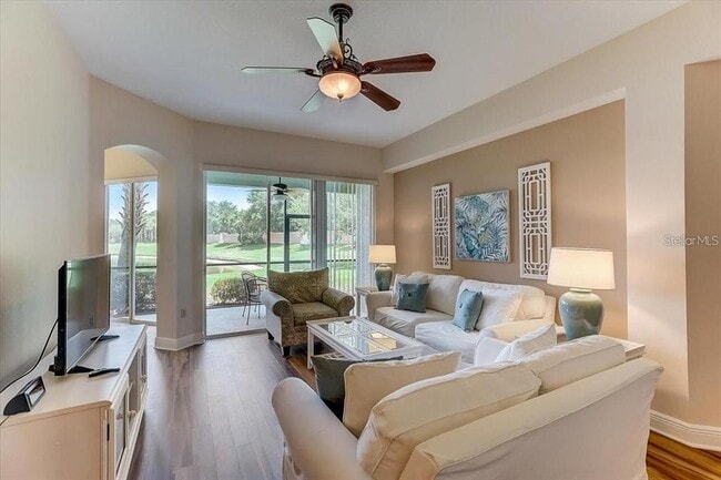 Building Photo - 8459 Miramar Way