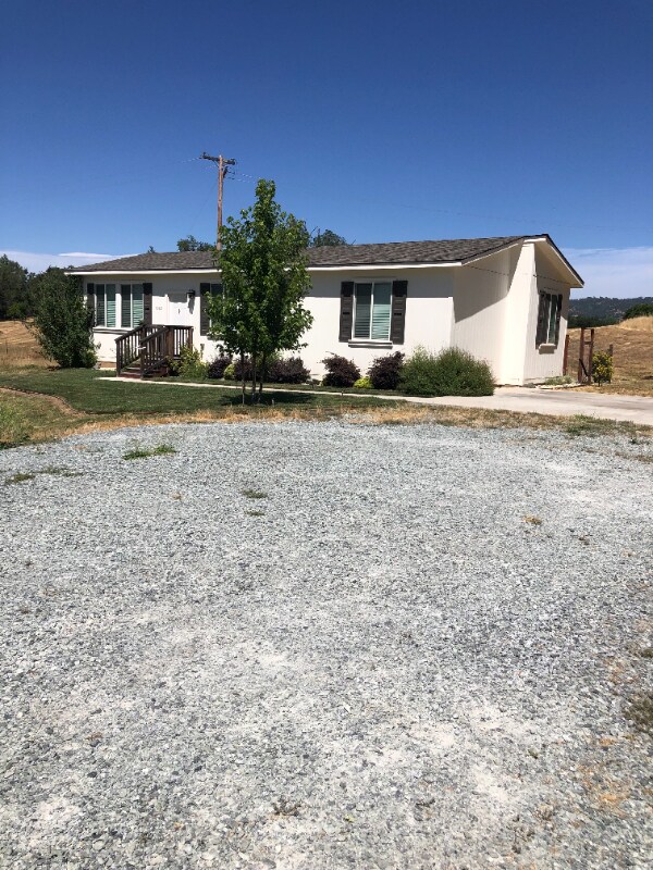 Primary Photo - 5067 Fruitvale Rd