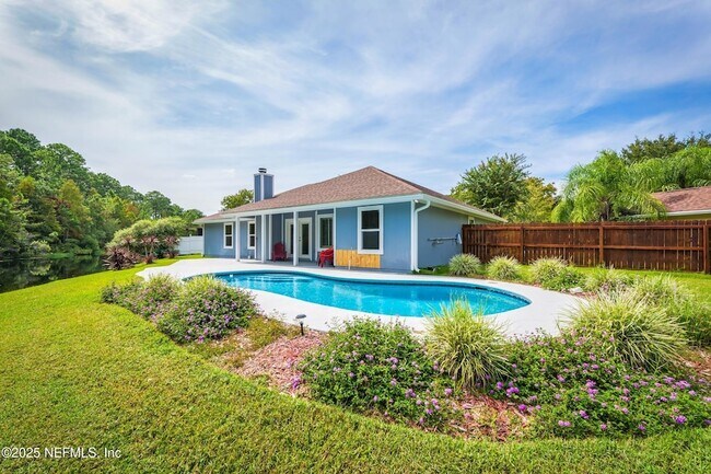 Foto del edificio - 5392 Heronview Ct