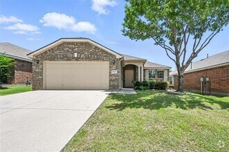 Building Photo - 9012 Heartwood Dr