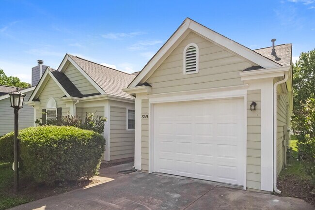 Foto del edificio - 7224 Cranswick Pl