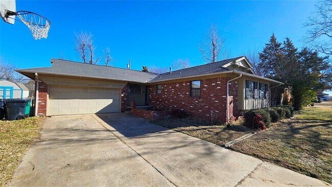 Foto del edificio - 4205 NW 60th St