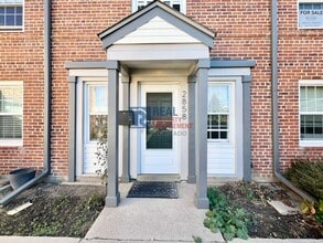 Building Photo - 2858 Jasmine St Building Photo - 2858 Jasmine St