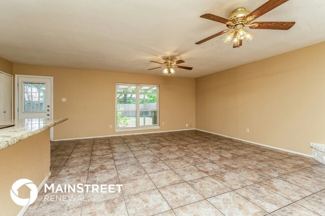 Building Photo - 7106 Flameleaf Pl