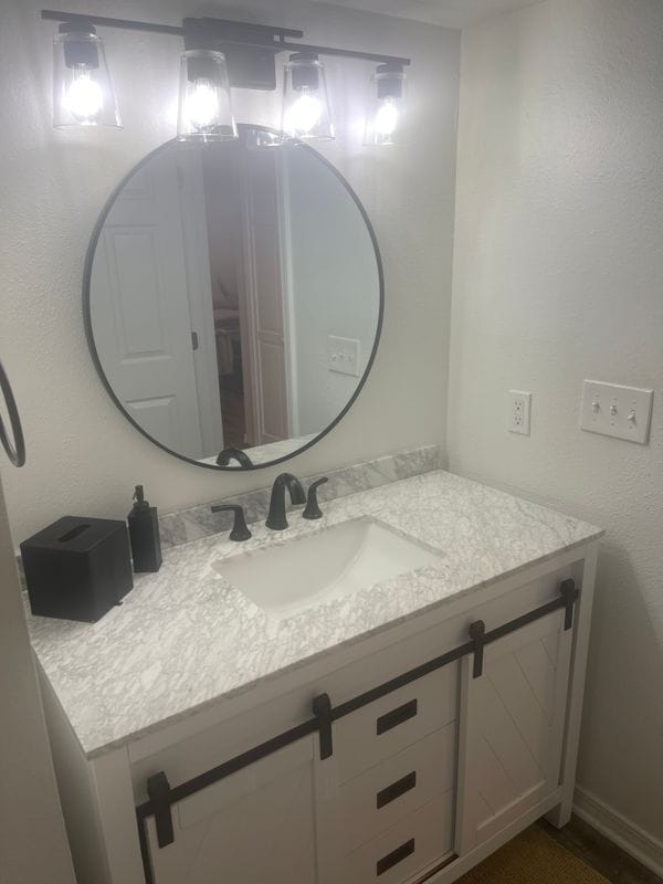 Building Photo - 1282 Beach Blvd