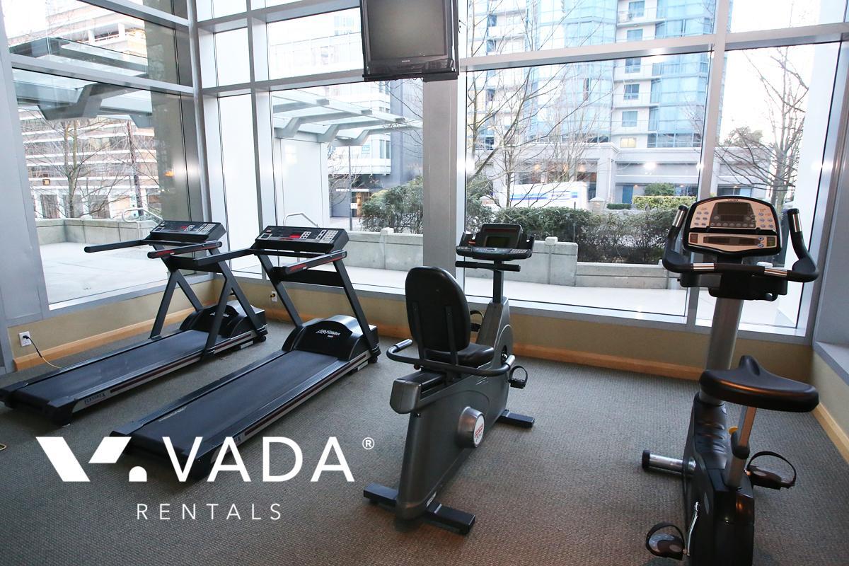 Building Photo - George 2 Bed Apartment Rental 1903-1420 We...