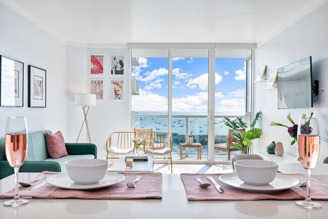 Foto del edificio - 2889 McFarlane Rd