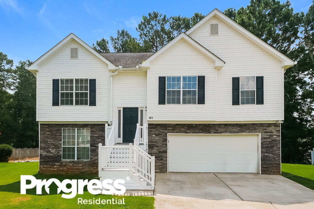 Primary Photo - 101 Pebble Creek Dr