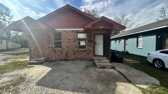 Photo - 2705 Osceola St House