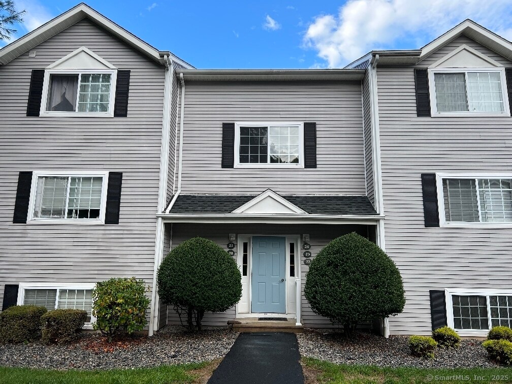 Foto principal - 310 Boston Post Rd