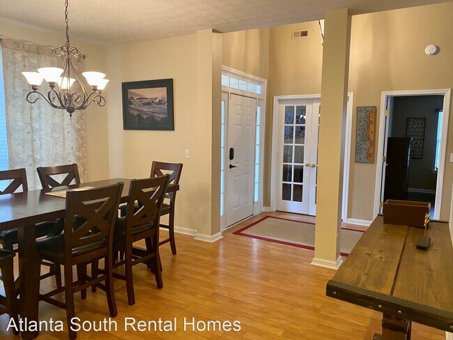 Foto del edificio - 4 br, 3 bath House - 210 Vinestone Court