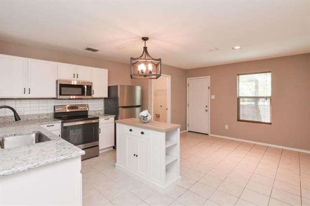 Foto del edificio - 1444 Sun Breeze Dr