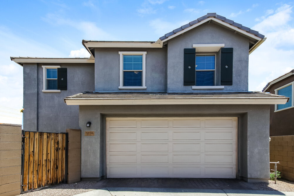 Foto principal - 5720 E Butte St