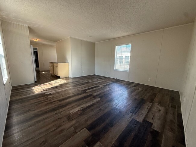 Building Photo - 11924 Springbrook Ct