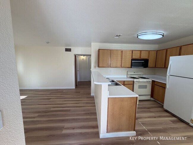 Building Photo - 4648 Krissylouise Way