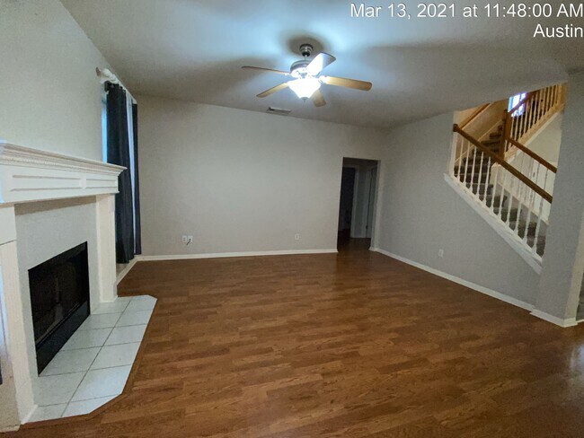 Building Photo - 13413 Anarosa Loop