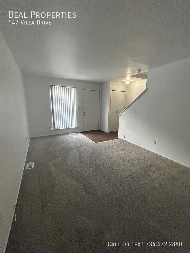 Photo - 547 Villa Drive-