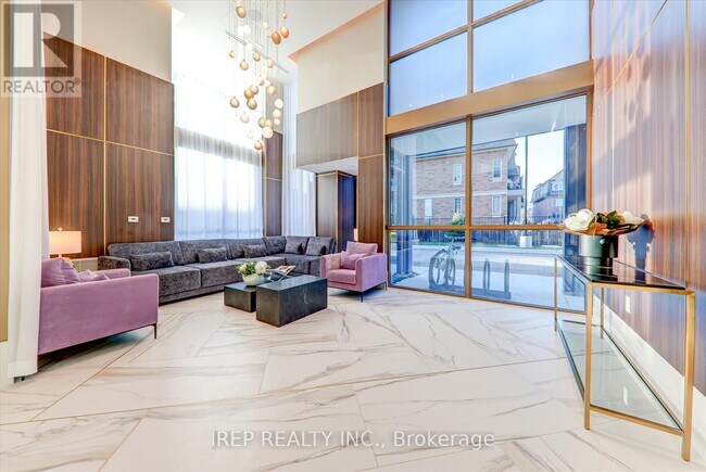 Photo du bâtiment - 2343 Khalsa Gate