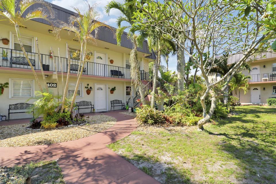 Photo - 402 Fern Street, Jupiter, FL 33458 - 2 BR 2 BA condo
