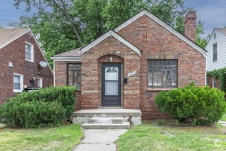 Building Photo - 16556 Ardmore St