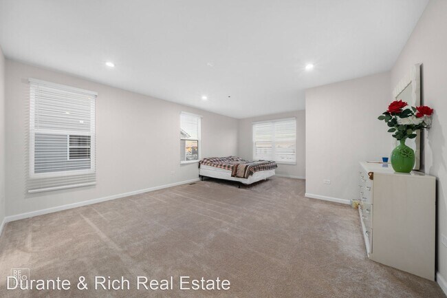 Foto del edificio - 4 br, 3 bath House - 2964 Lancelot Ln