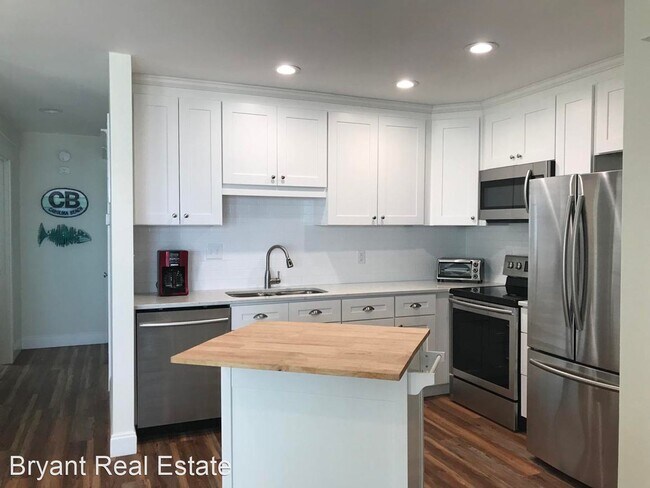 Foto del edificio - 2 br, 2 bath House - 705 Carolina Beach Av...