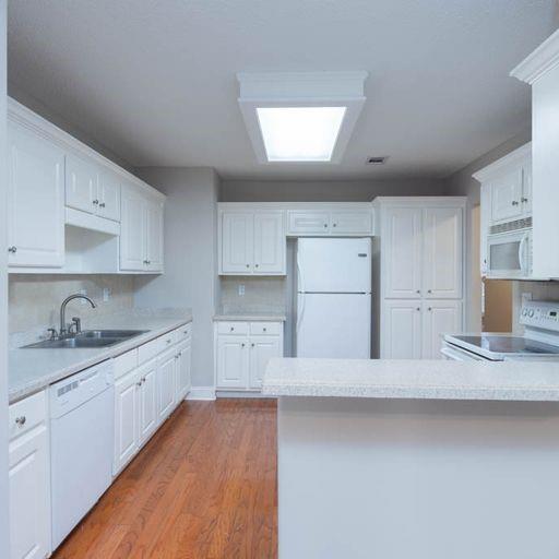 Foto del edificio - 3232 Glenloch Pl