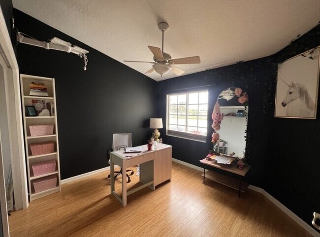 Foto del edificio - 6400 46th Ave N