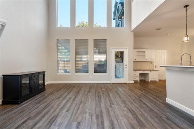 Foto del edificio - 3581 Senate Ln