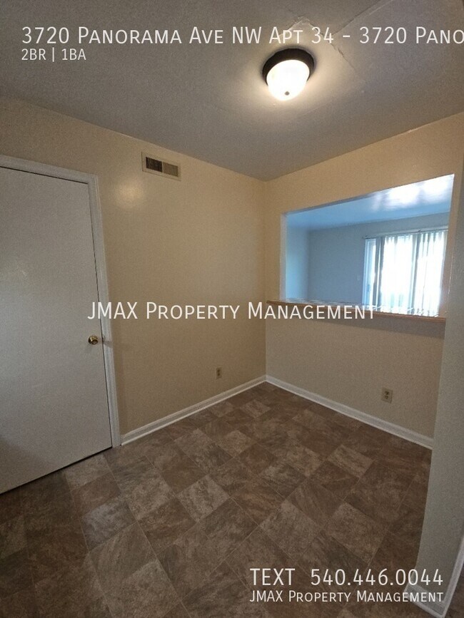 Foto del edificio - 3720 Panorama Ave NW