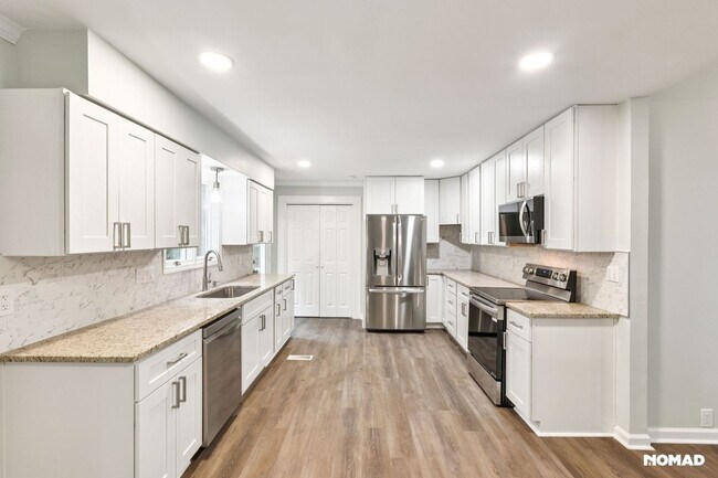 Foto del edificio - Spacious 4BR House in Gastonia