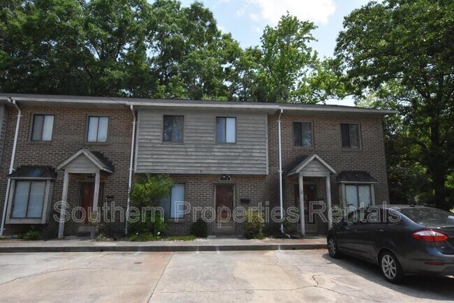 Foto del edificio - 400 N Steele St